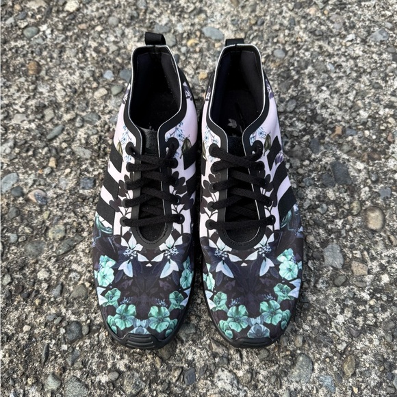 Adidas ZX Flux Smooth Runners - Picture 4 of 10